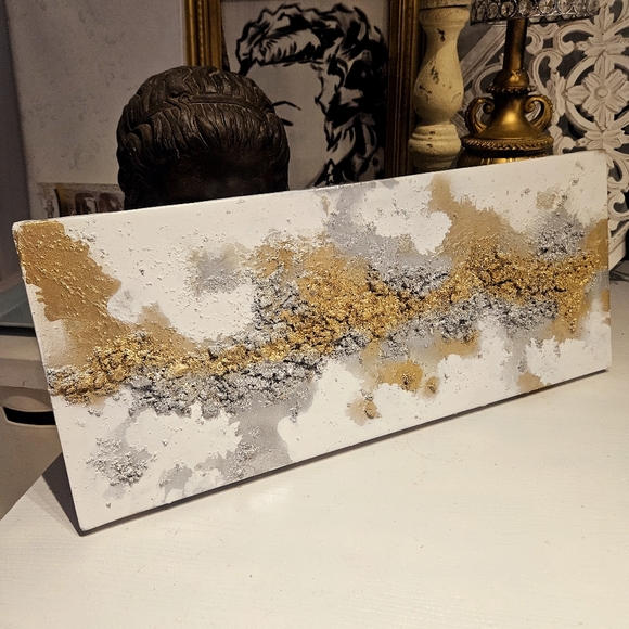 Silver /chrome/ gold , brass & champaigne colors of metallics enamel and acrylic